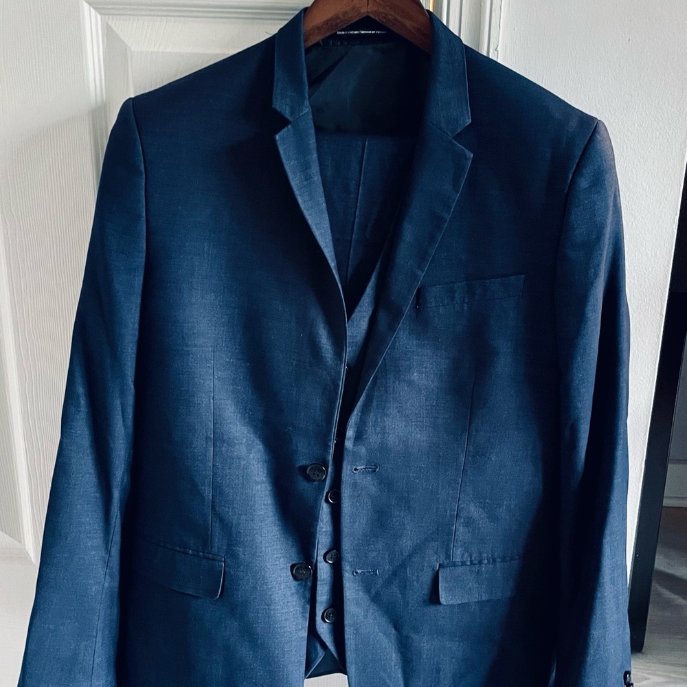 H&M Skinny Fit Mens Blue 3 piece suit - 40R Jacket and Vest with 36R pants